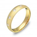 Alianza de boda de media caña en oro amarillo y diamantes A0145T5BA